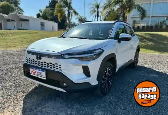Toyota Corolla Cross  2026 - foto 1
