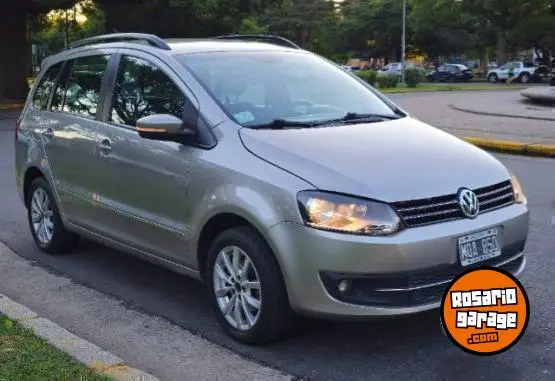 Volkswagen Suran Highline  2013 - foto 1