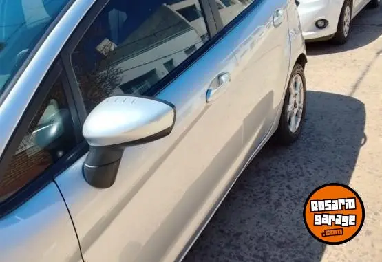 Ford Fiesta 1.6 S Plus  2014 - foto 4