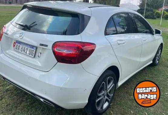 Mercedes-Benz A 200 Urban  2016 - foto 1