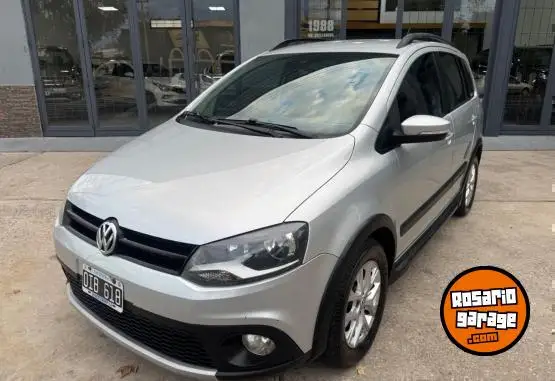 Volkswagen Suran Cross  2014 - foto 1