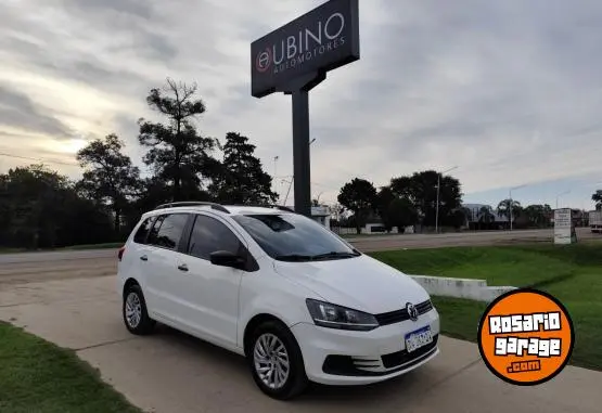 Volkswagen Suran Comfortline 1.6  2016 - foto 1