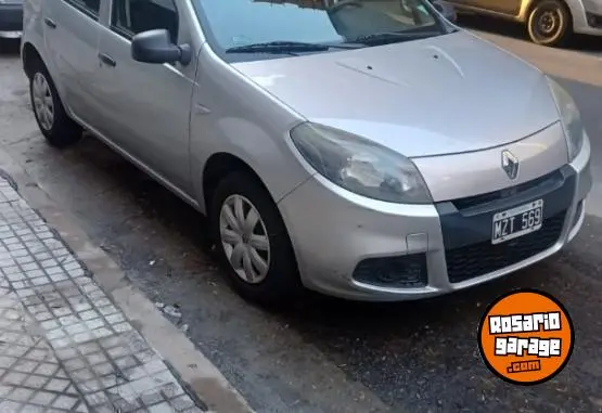 Renault Sandero  2013 - foto 1