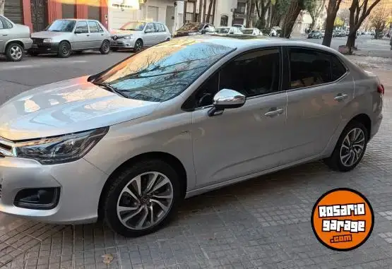 Citroën C4 Lounge S  2017 - foto 1