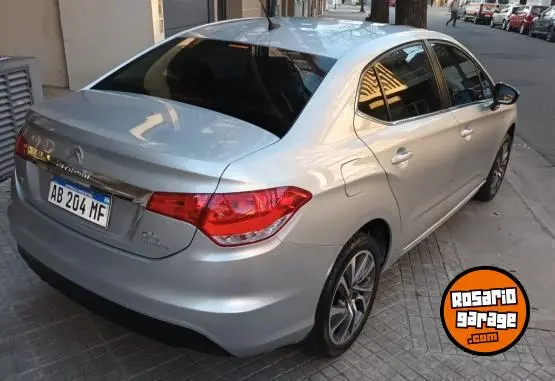 Citroën C4 Lounge S  2017 - foto 3