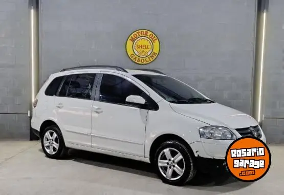 Volkswagen Suran Highline 1.6  2010 - foto 2