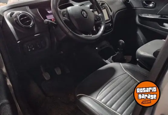 Renault Captur Intens 2.0  2017 - foto 3