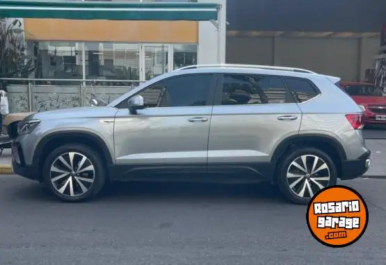 Volkswagen Taos Highline  2022 - foto 3