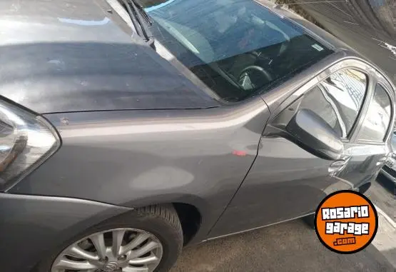 Toyota Etios Xls  2015 - foto 2