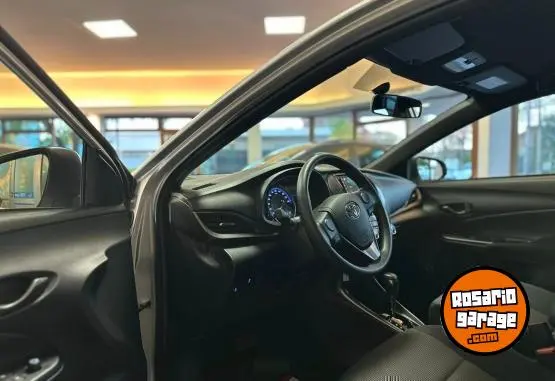 Toyota Yaris 5 Puertas Cvt Xs  2026 - foto 3