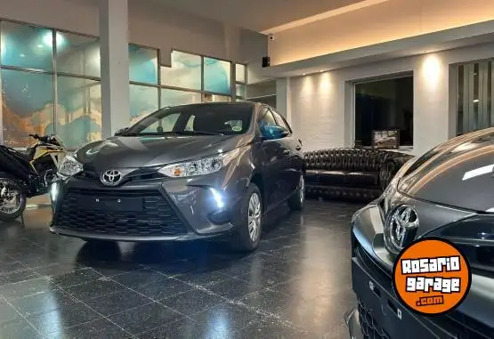 Toyota Yaris 5 Puertas Cvt Xs  2026 - foto 4