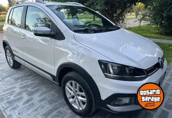 Volkswagen Crossfox Highline Msi 2015 - foto 1
