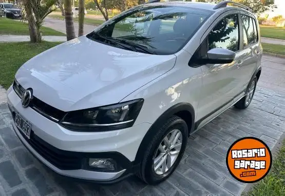 Volkswagen Crossfox Highline Msi  2015 - foto 2