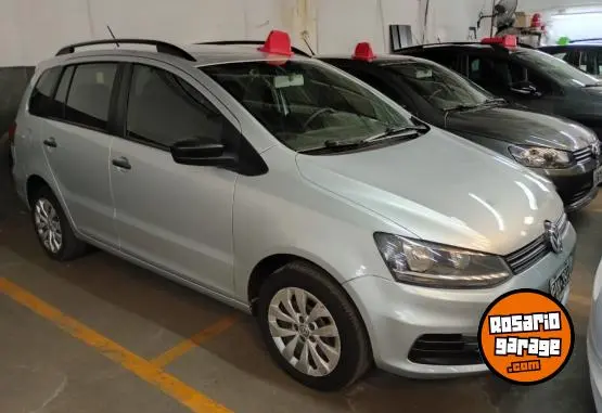 Volkswagen Suran 1.6 Comfotline  2015 - foto 1