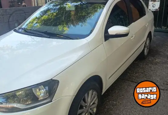 Volkswagen Voyage Highline 1.6 2016 - foto 1