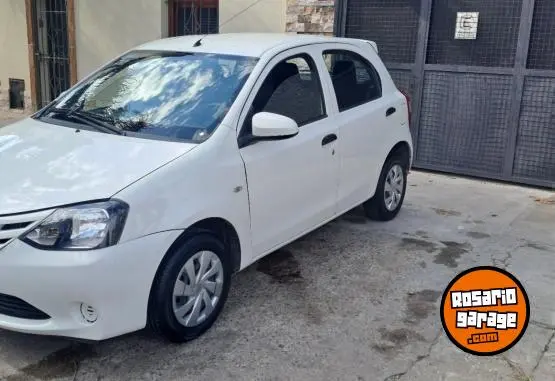Toyota Etios Xs  2014 - foto 4