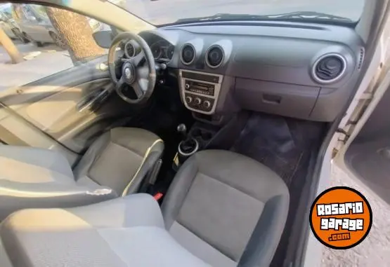 Volkswagen Voyage  2011 - foto 5