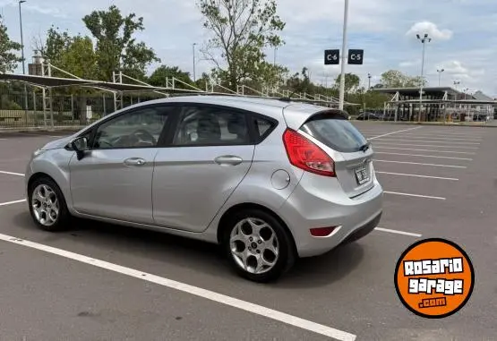 Ford Fiesta Kinetic Design 1.6  2013 - foto 1