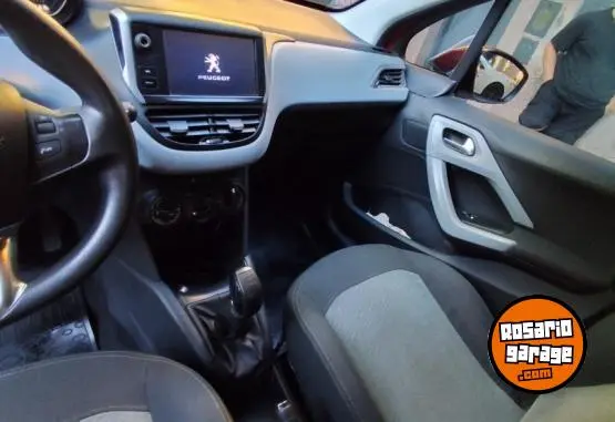 Peugeot 208 Allure  2015 - foto 4