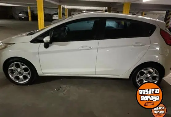 Ford Fiesta Kinetic Titanium  2013 - foto 1