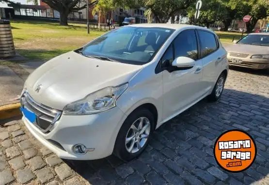 Peugeot 208 Allure 1.5 Touchscren  2014 - foto 5
