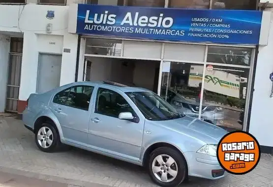 Volkswagen Bora  2011 - foto 1