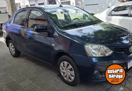 Toyota Etios  2017 - foto 1