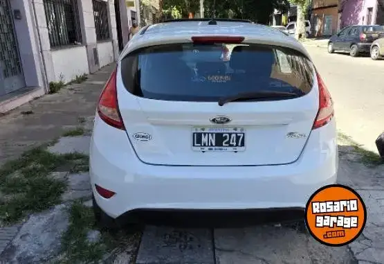 Ford Fiesta  2012 - foto 1