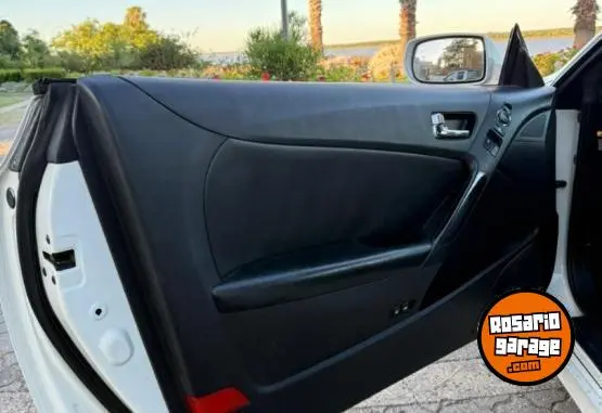 Hyundai Genesis  2011 - foto 5