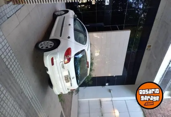 Peugeot 207 Compact Active 1.4  2013 - foto 5