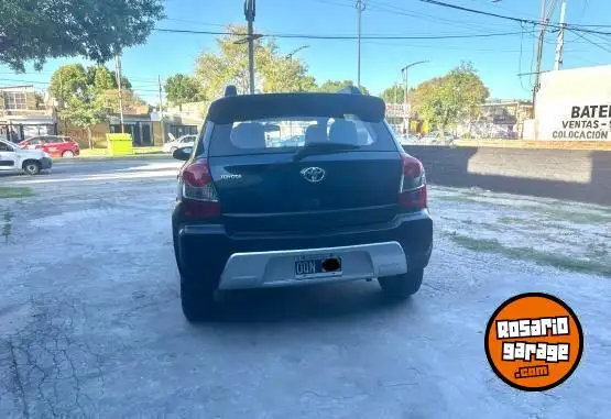Toyota Etios Cross  2015 - foto 5
