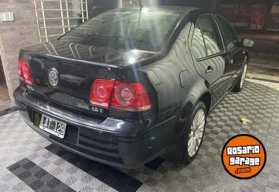 Volkswagen Bora 1.8 T 2012 - foto 1