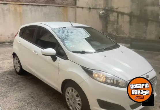Ford Fiesta Kinetic Design S  2015 - foto 3
