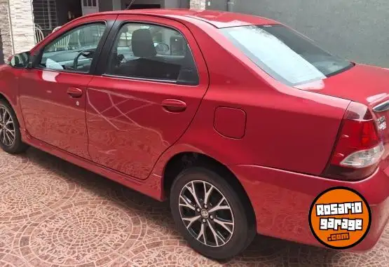 Toyota Etios  2022 - foto 4