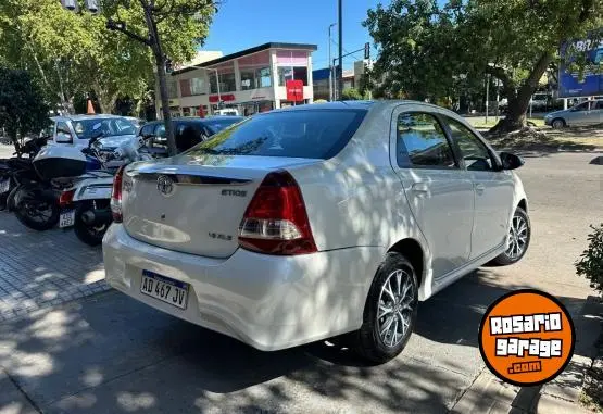 Toyota Etios Xls L/18  2019 - foto 5
