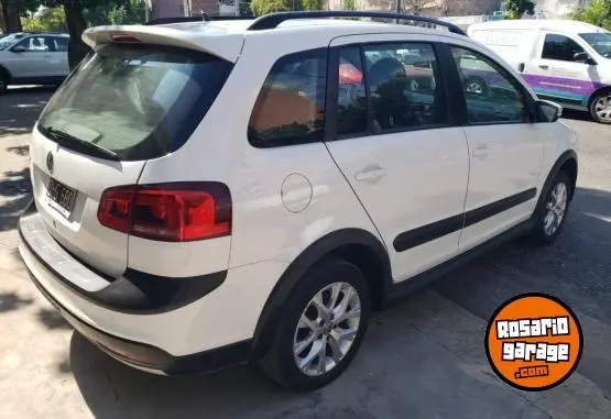 Volkswagen Suran Cross Highline  2014 - foto 3