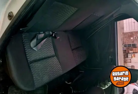 Toyota Etios  2015 - foto 4