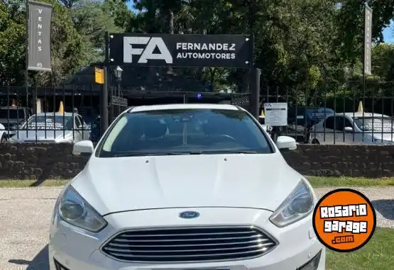Ford Focus Iii 2.0 Titanium  2017 - foto 2