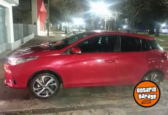 Toyota Yaris 2022 - foto 1