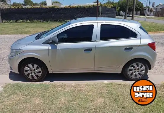 Chevrolet Onix  2015 - foto 1