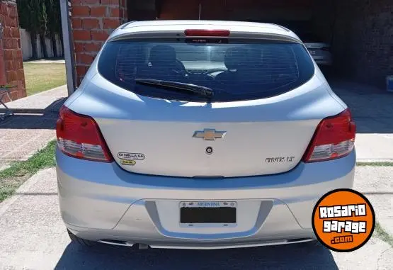 Chevrolet Onix  2015 - foto 4