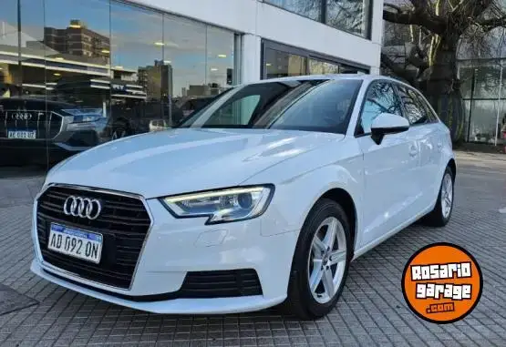 Audi A3 Sportback  2018 - foto 1