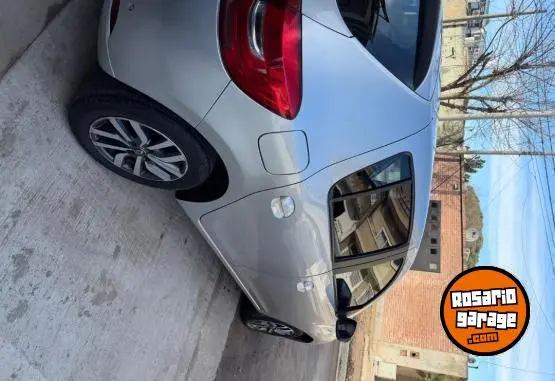 Renault Sandero Intense  2020 - foto 3