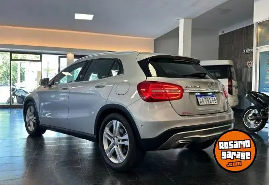 Mercedes-Benz Gla 200 A/T  2016 - foto 3