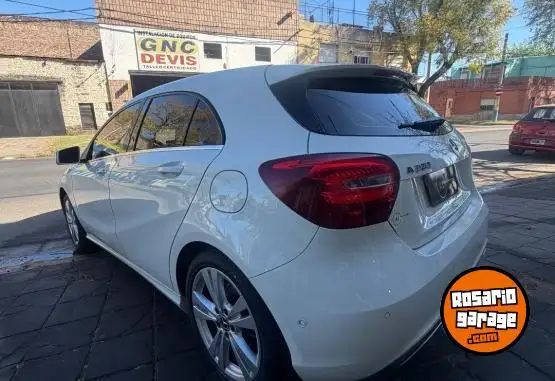 Mercedes-Benz A200 Blueefficiency  2018 - foto 4