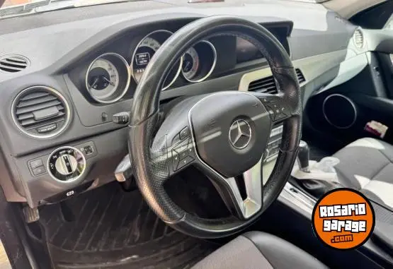 Mercedes-Benz C250  2012 - foto 4