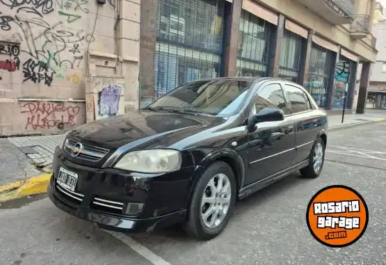 Chevrolet Astra Gls 2.0  2011 - foto 2