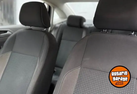 Volkswagen Virtus Comfortline 1.6 Ms  2018 - foto 2