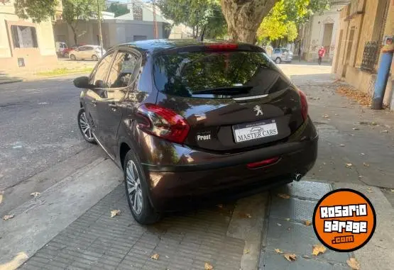 Peugeot 208 Allure Nav 1.6  2017 - foto 5