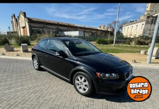 Volvo C30 2.0  2010 - foto 2